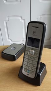 Logitech Cordless Internet Handset for Skype F-0590A
