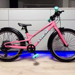 TREK Wahoo Path Kids Bike 20 inch (Like NEW)