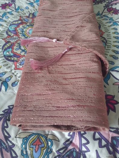 pink velvet and metallic table runner