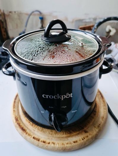 NEW SALE | Slow Cooker | Removable Easy-Clean Ceramic Bowl | 1.8 L Small Slow Cooker