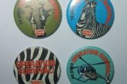 GOLDEN WONDER CRISPS (Operation Survival WWF) - 4 different wildlife protection button badges (1981)