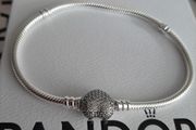 New genuine pandora pave clasp bracelet
