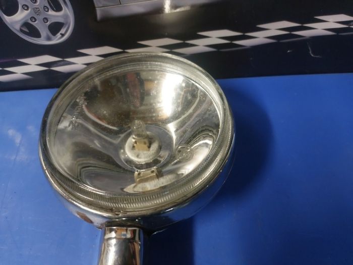 Chrome hand held spot light