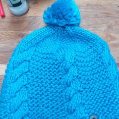 The North Face turquoise winter hat