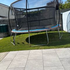 Trampoline