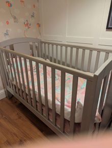 Mamas & Papas Cot / Toddler Bed & Changing Unit