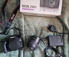 Canon Eos 250d Ef-s 18-55 Is Stm Full Kit For Sale. Barely Used