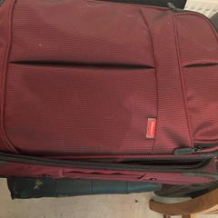 Rolling suitcase