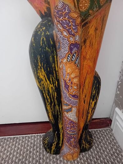 Vintage Indonesian folk art tall wooden cat sculpture