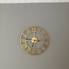 Wall clock