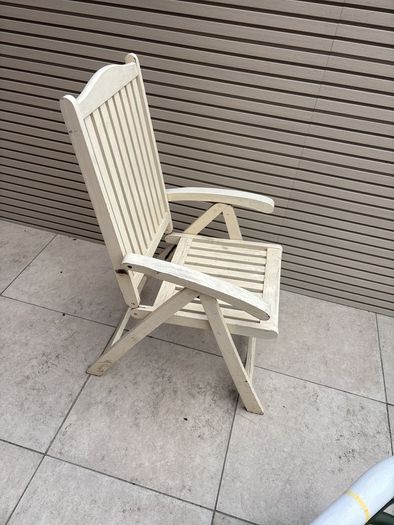 Wooden reclining deck chair