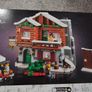LEGO Christmas/ Winter Village Lodge Image 7