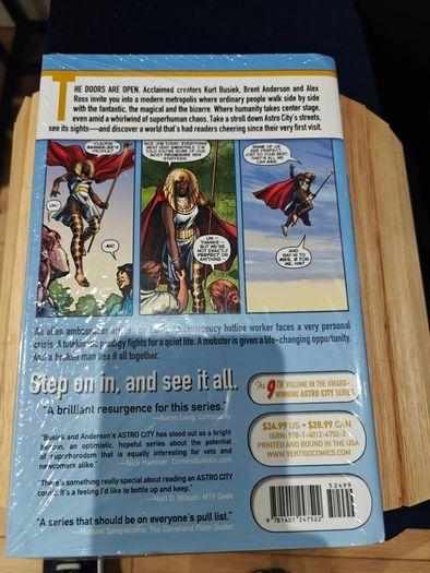 Astro City Volume 9: Through Open Doors