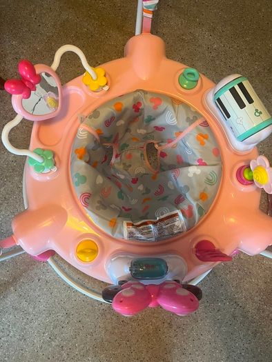 Baby Bouncer, Minnie Mouse. Almost unused.