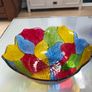 Colourful scalloped glass bowl Image 3