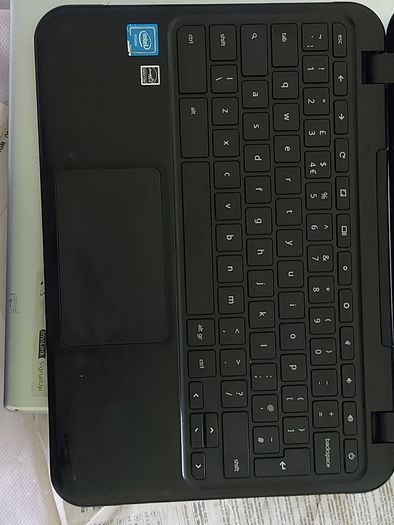 Lenovo Chromebook, Model N22-20, in excellent condition, Powerwashed and ready to go