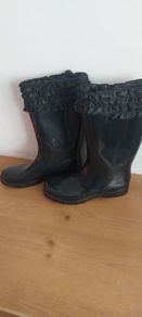 Childrens rubber boots x 2 pair