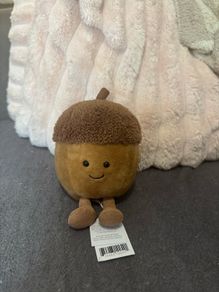 jellycat acorn