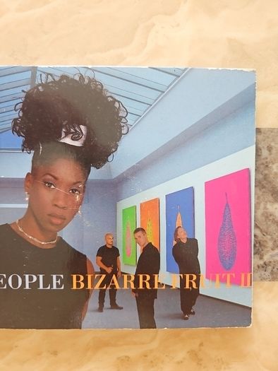 M People 2CD - Bizarre Fruit