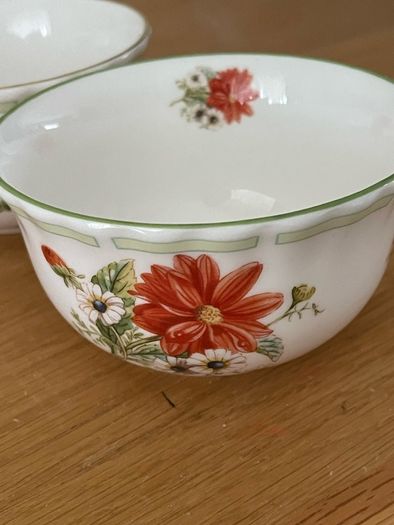 Royal Albert bowls