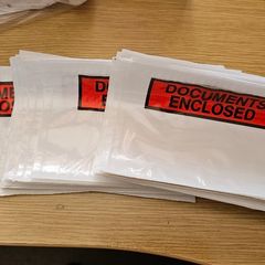 500 Documents enclosed wallet pouch A6 160x110 adhesive