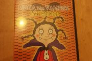 Mona The Vampire