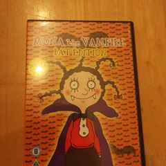 Mona The Vampire