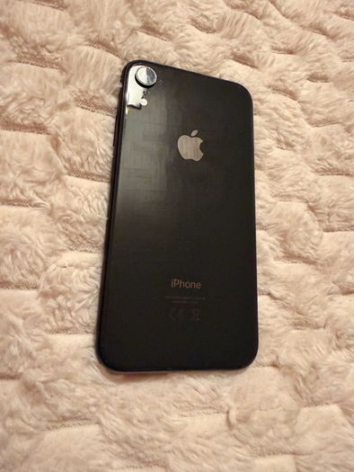 Apple iPhone XR 64 Gb Unlocked Excellent Condition