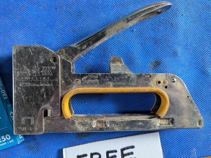 Rapid R23 Staple Gun
