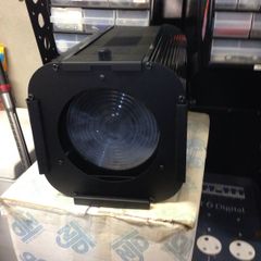 NJD 650-1000watt Fresnal