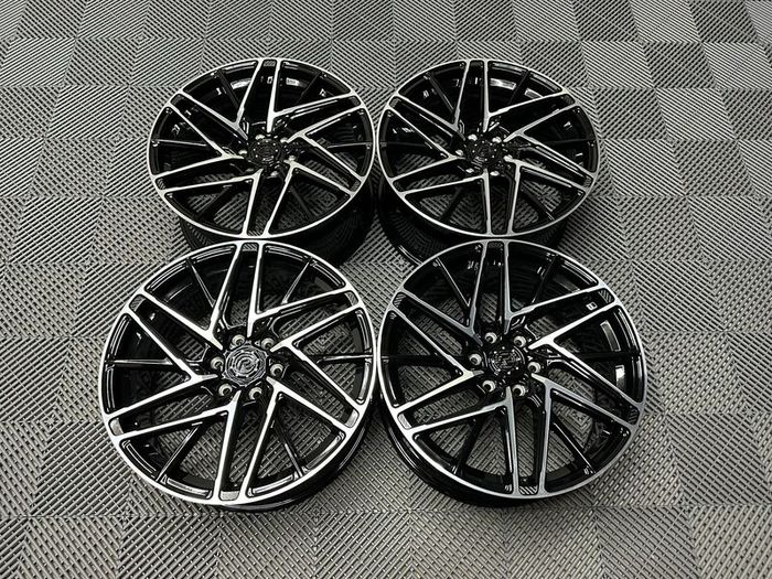 19" Motion R VS8 Alloy wheels Ford Transit Custom Van centre bore 74.5 6x120