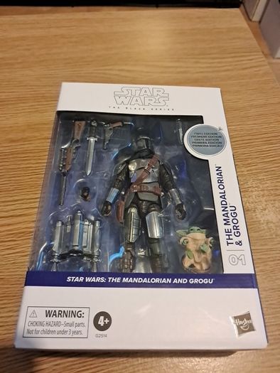 Star Wars Black Series: Mandalorian & Grogu Deluxe 6'' (First Edition) Exclusive