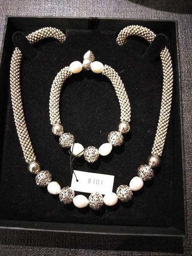 Park Lane Necklace and Bracelet