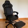 New Gaming Chair with Pull Out Leg Rest Image 2