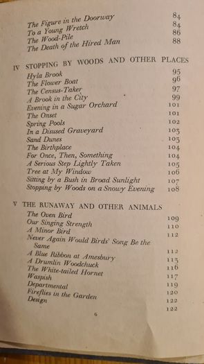 Come In And Other Poems By Robert Frost. Introduction & Commentary By Louis Under EYER. 1944rare vintage. Hardback. In Good Condition. 151 pages.