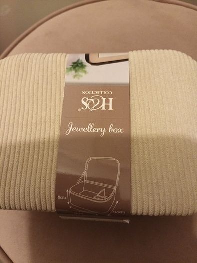 Cream cord jewellery box