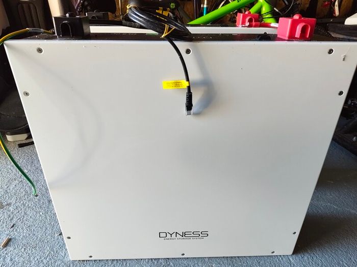 5kw Dyness DL5.0C Solar Batteries.