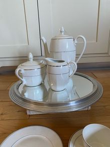 cups & saucers - tea/coffee set
