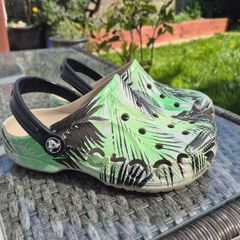 Kids crocs size 2