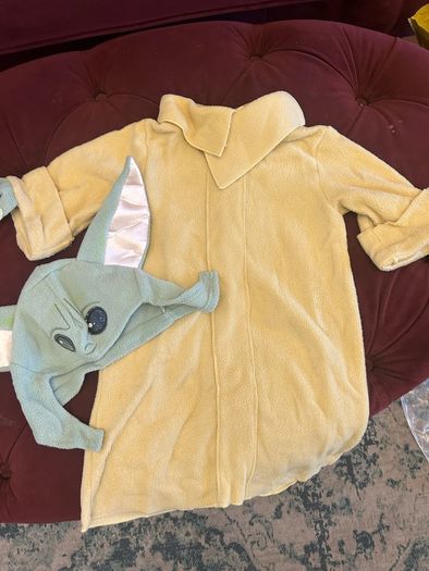 Halloween Costume Baby Yoda / Grogu