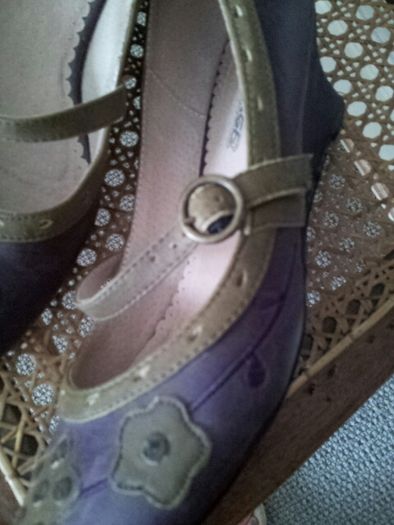 Vintage Style Wedge Shoes