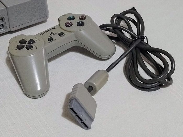 Sony PlayStation PSX PS1, Two Controllers, Cables, Game