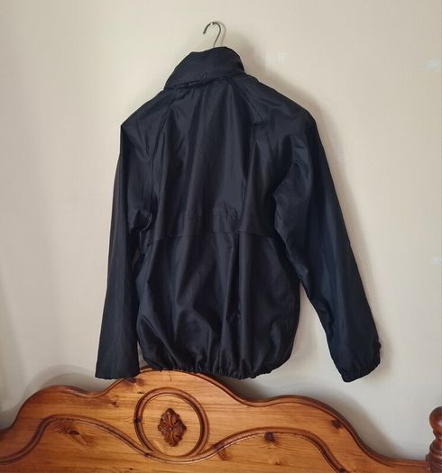 A.P O'brien Racing breeze up yard jacket Size large Pit to pit 23" Hooded in like new condition