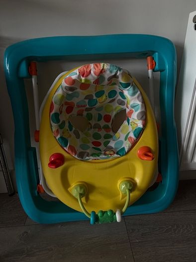 baby walker