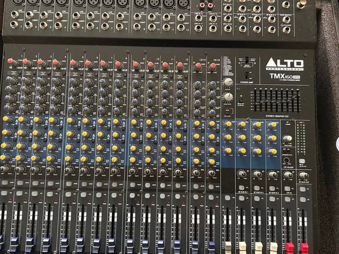 ALTO 16-Channel Powered Mixer with Effects