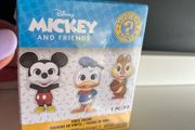 Mickey surprise box