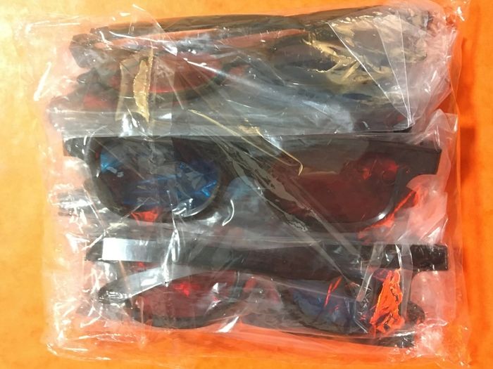 7 Pcs Red/cyan 3d Glasses in New condition