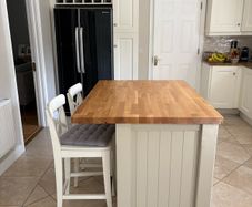 Complete Solid Wood Kitchen and Granite Worktops, Rangemaster Cooker & American Fridge Freezer