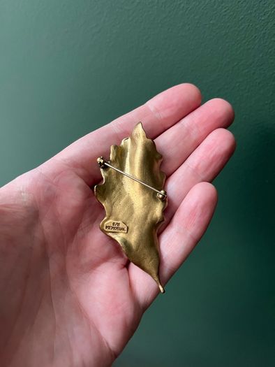 Brooche 9/11 Memorial Leaf