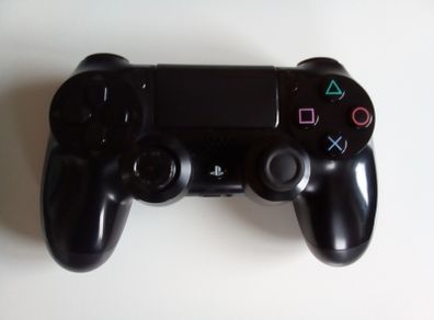 PS4 Official Dual Shock 4 Controller - Playstation 4